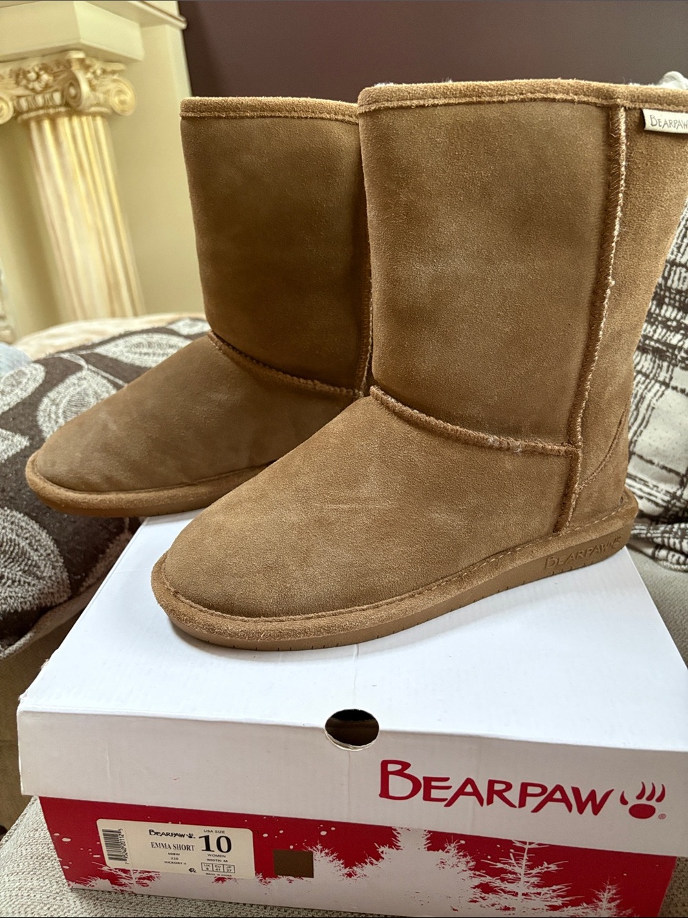 BearPaw Women's Ema Short Chestnut Suede Short Plush-Lined Boots